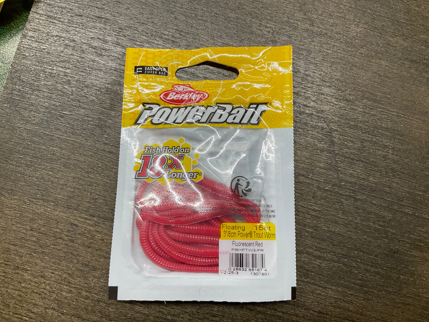 Powerbait Red trout worm