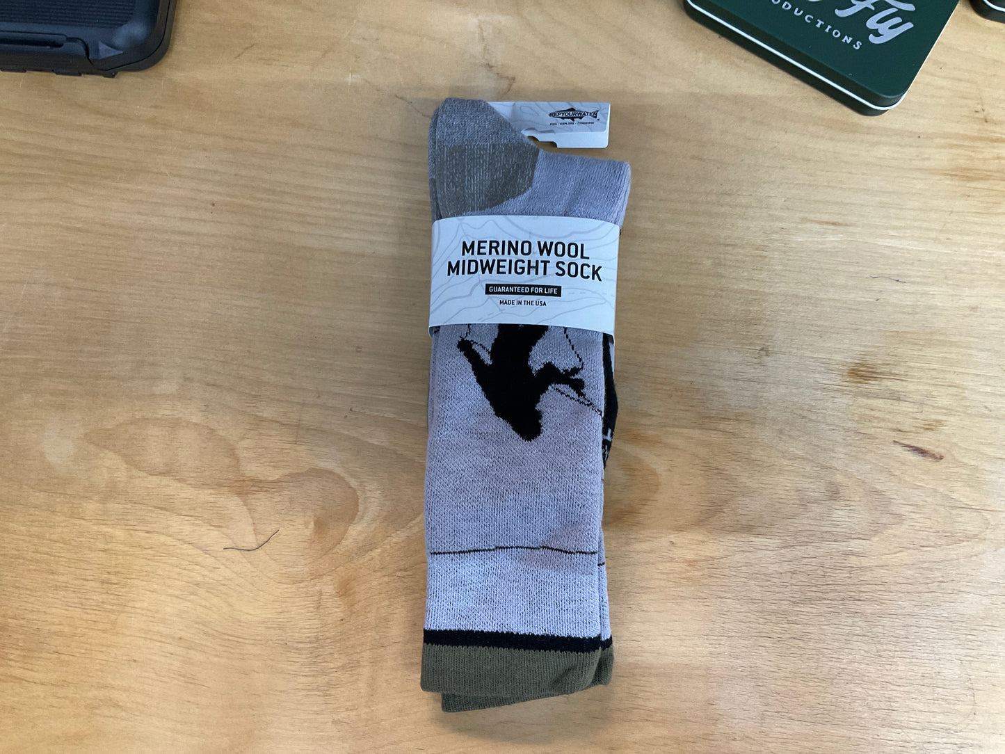 Rep Your Water Socks Merino Blend Mid Weight Tight Loops Squatch