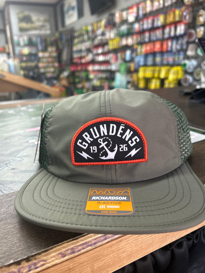 Grundens stowaway packable trucker hat