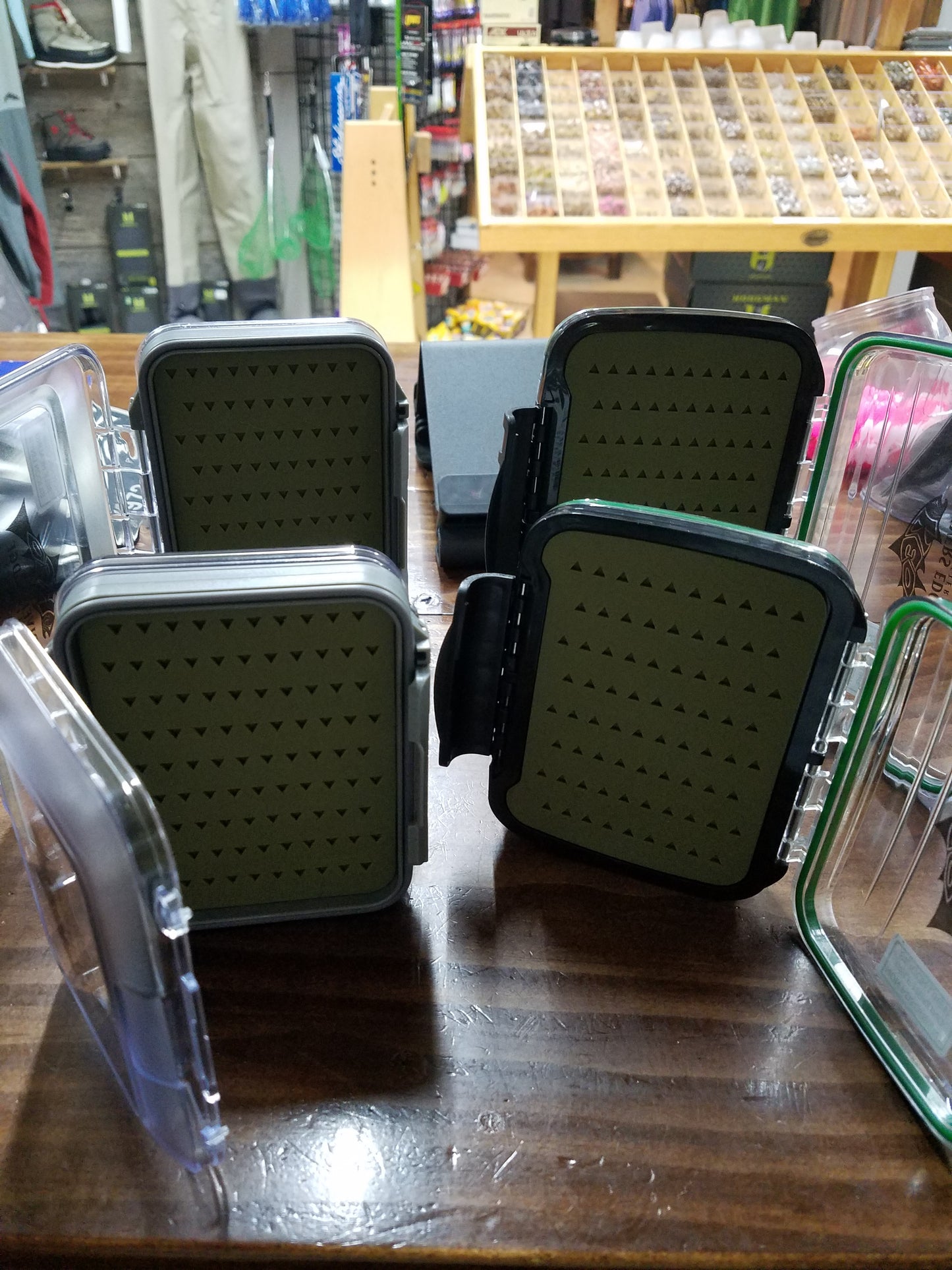 REO waterproof silicone liner double sided fly box
