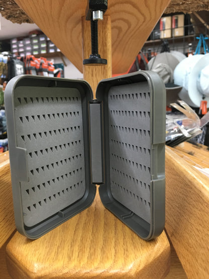 W&M Fly Box
