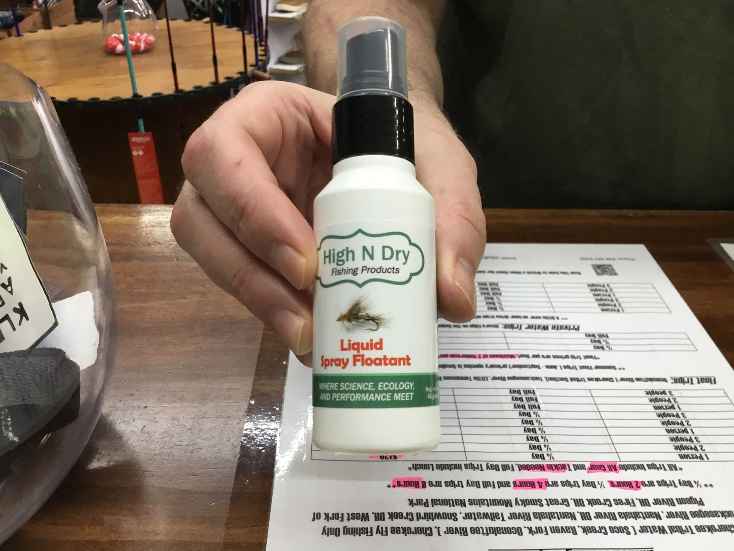 High N Dry Liquid Spray Floatant